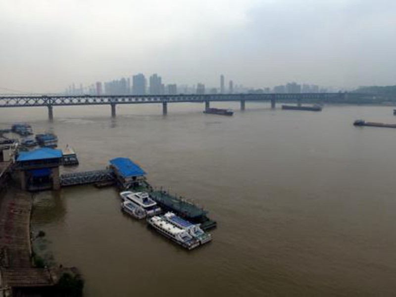 長江中下游水位迅速上漲